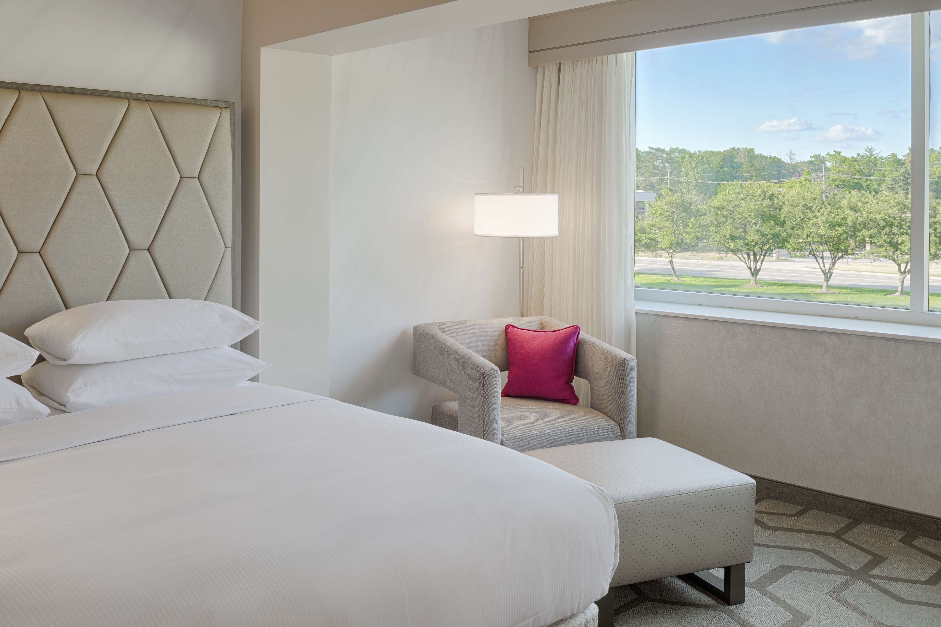 The Kingsley Bloomfield Hills - a DoubleTree by Hilton Room Type - 2 QUEENS DELUXE