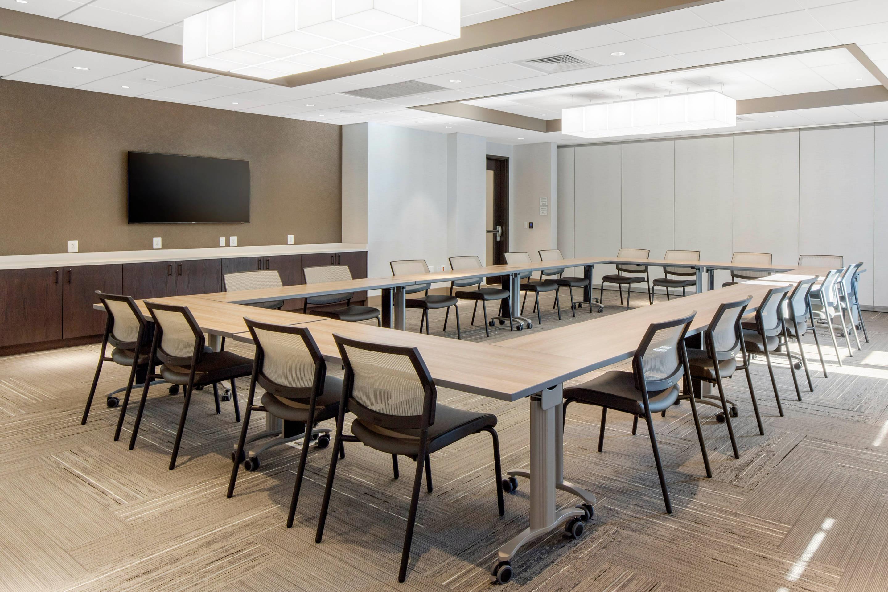 Meeting room | Cambria Hotel College Park