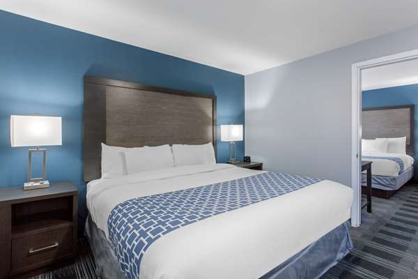 Suite - Cielo Hotel Bishop