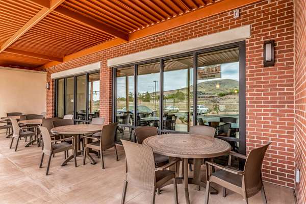 Amenities - Sleep Inn & Suites Hurricane