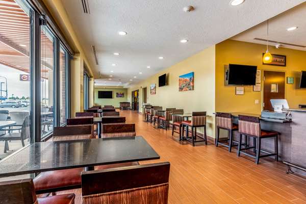 Amenities - Sleep Inn & Suites Hurricane