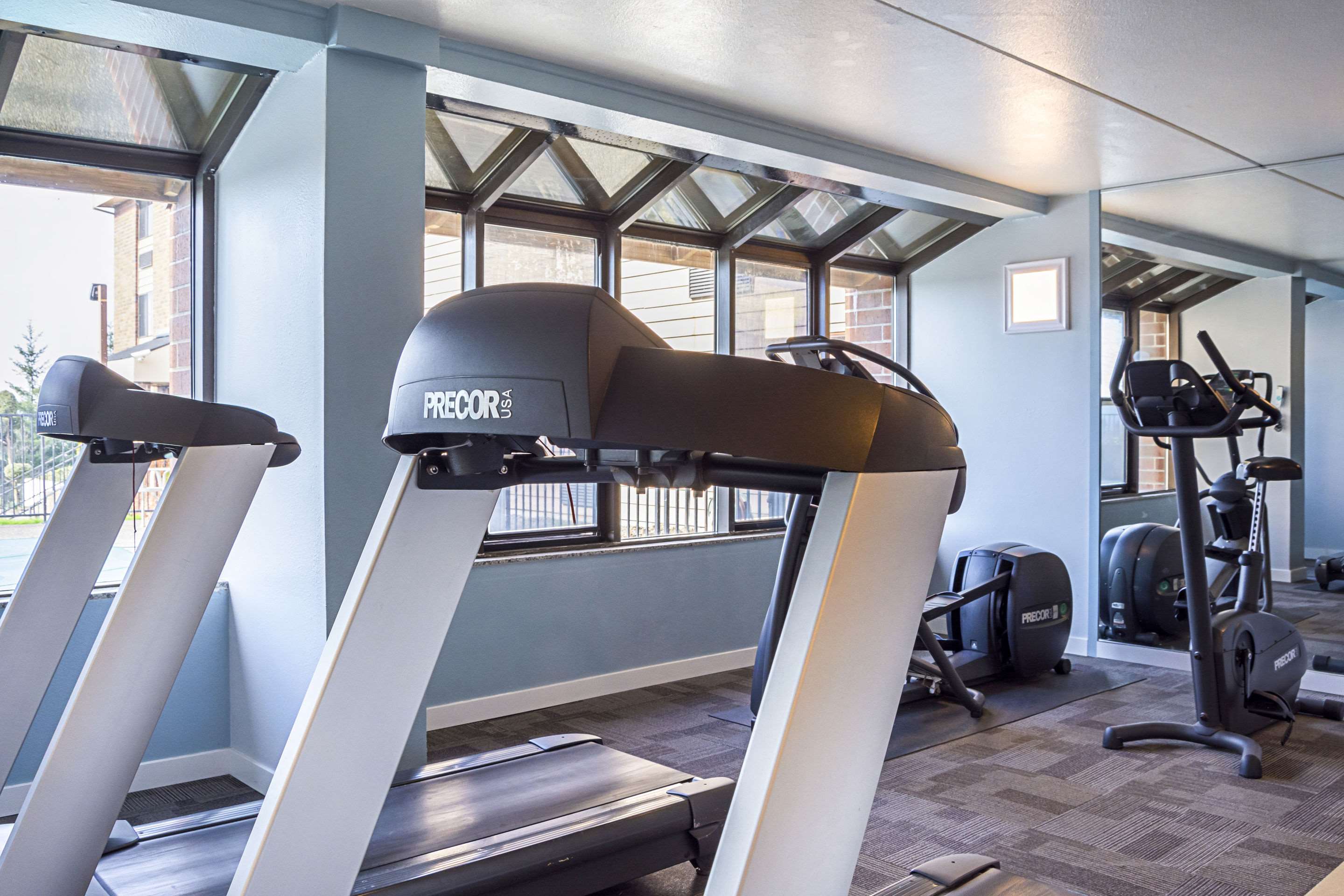 Fitness center | Quality Inn & Suites Clackamas – Portland