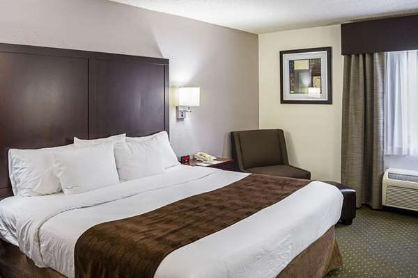  - Quality Inn & Suites Clackamas