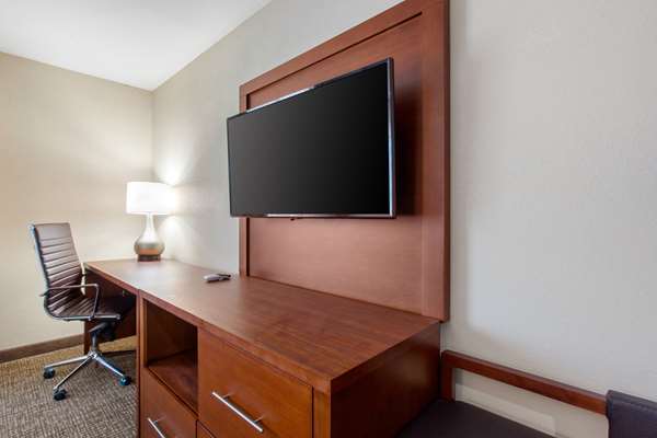 Suite - Comfort Inn & Suites Lakeside