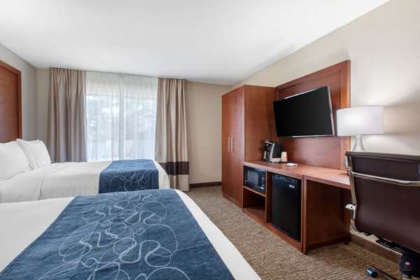  - Comfort Inn & Suites Lakeside