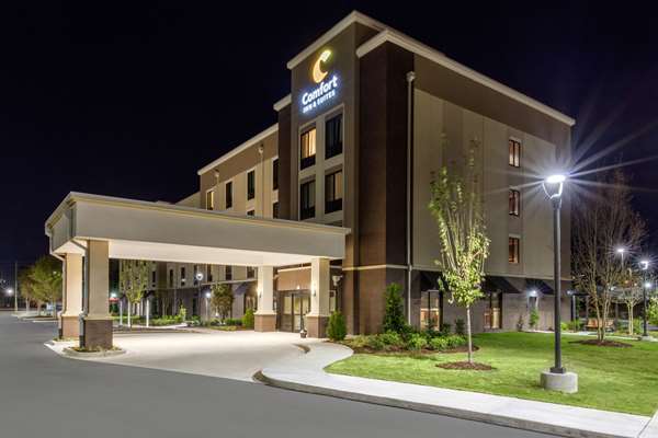 Exterior view - Comfort Inn & Suites at CrossPlex Village Birmingham - I-20 & I-59, Exit 120