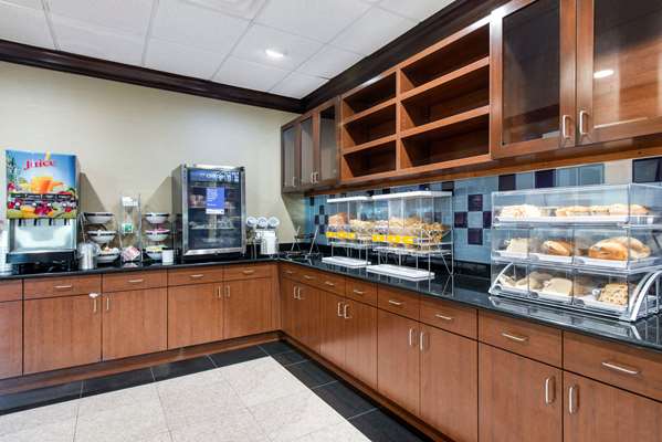 Amenities - Comfort Inn & Suites Tavares