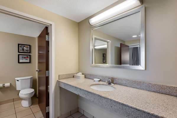  - Comfort Inn & Suites Tavares