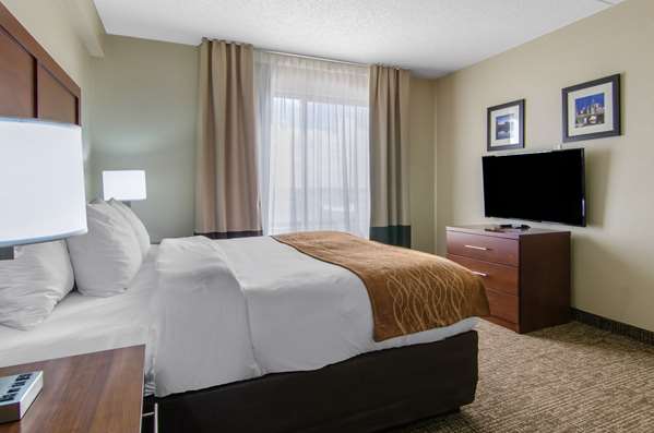Suite - Comfort Inn & Suites Wichita