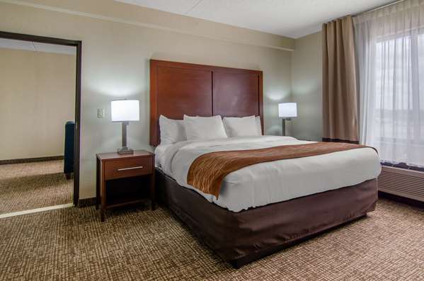 Suite - Comfort Inn & Suites Wichita