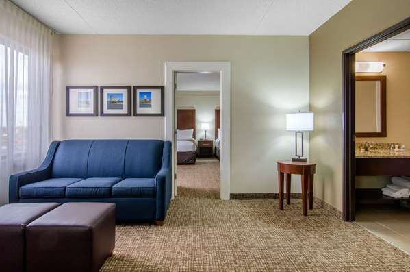 Suite - Comfort Inn & Suites Wichita