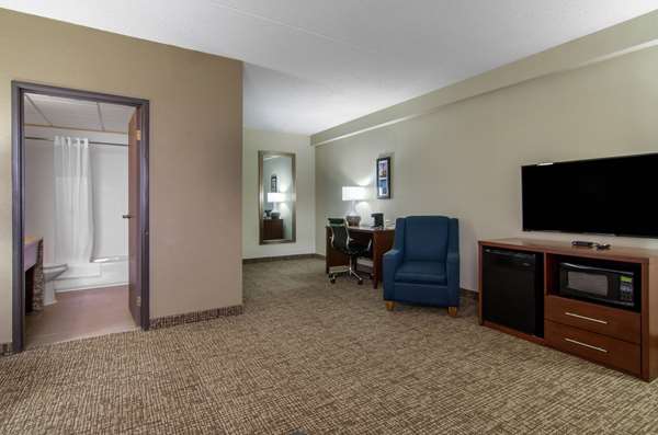 Suite - Comfort Inn & Suites Wichita