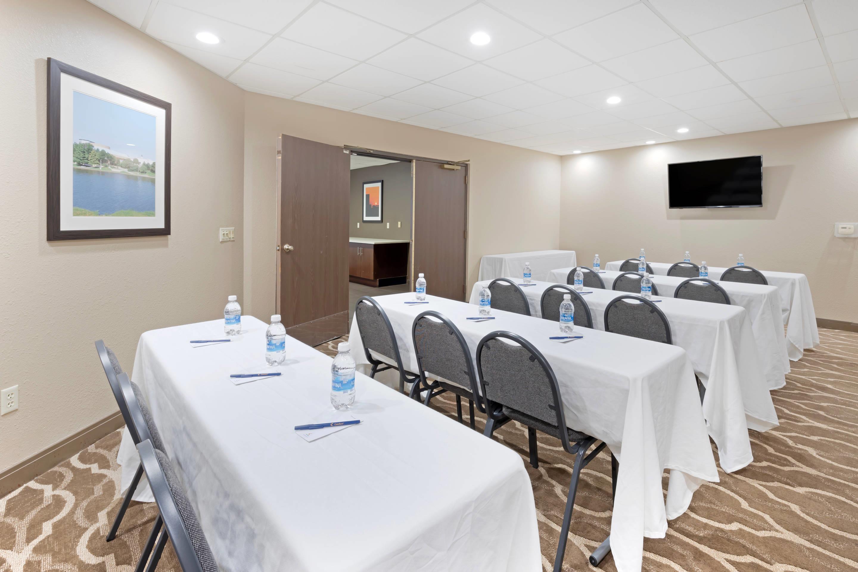 Meeting room | Comfort Inn & Suites