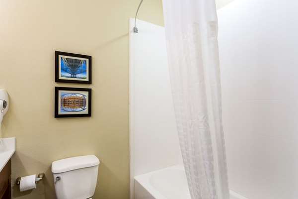  - Comfort Inn & Suites Airport Baton Rouge