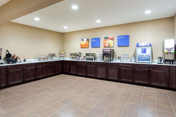Amenities - Comfort Inn & Suites Airport Baton Rouge