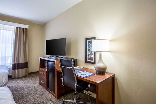 Suite - Comfort Inn & Suites Airport Baton Rouge