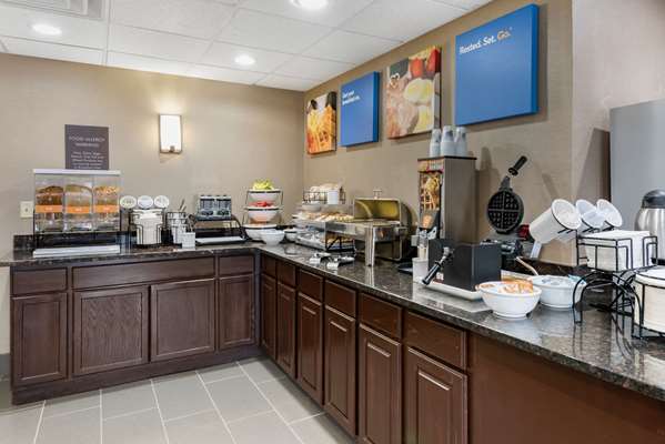 Amenities - Comfort Inn & Suites Heath