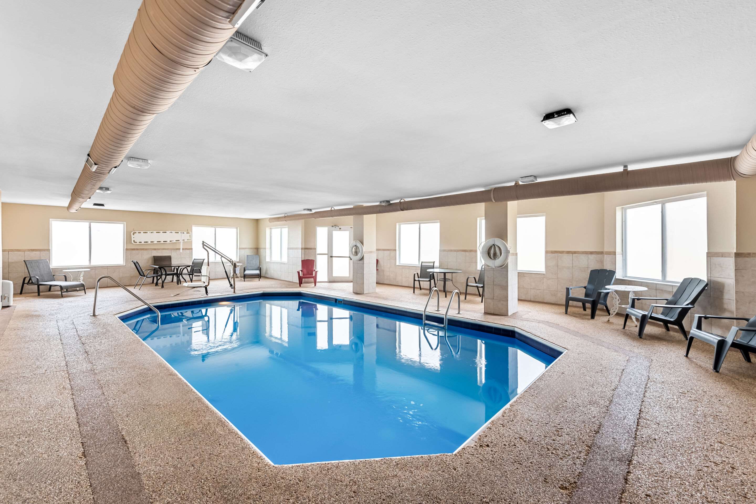 Indoor pool | Comfort Inn & Suites