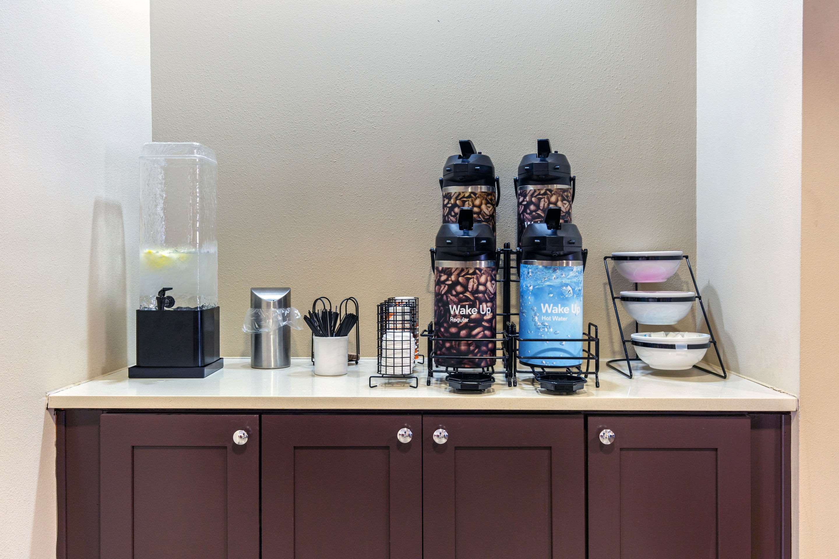 Free coffee | Comfort Inn & Suites SW Houston Sugarland