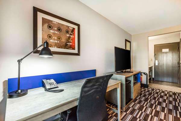  - Comfort Inn Airport Memphis - I-240, Exit 24