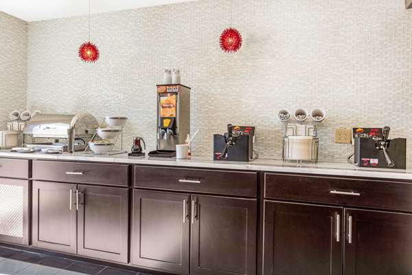 Amenities - Comfort Inn Airport Memphis - I-240, Exit 24