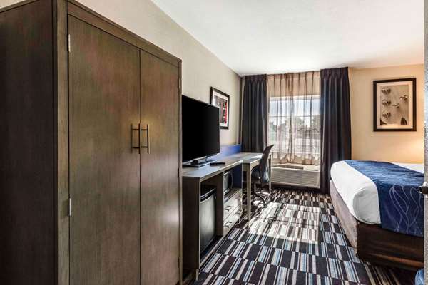  - Comfort Inn Airport Memphis - I-240, Exit 24