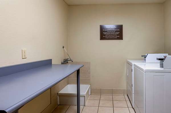 Amenities - Comfort Inn & Suites Northern Kentucky Wilder - I-275, Exit 77