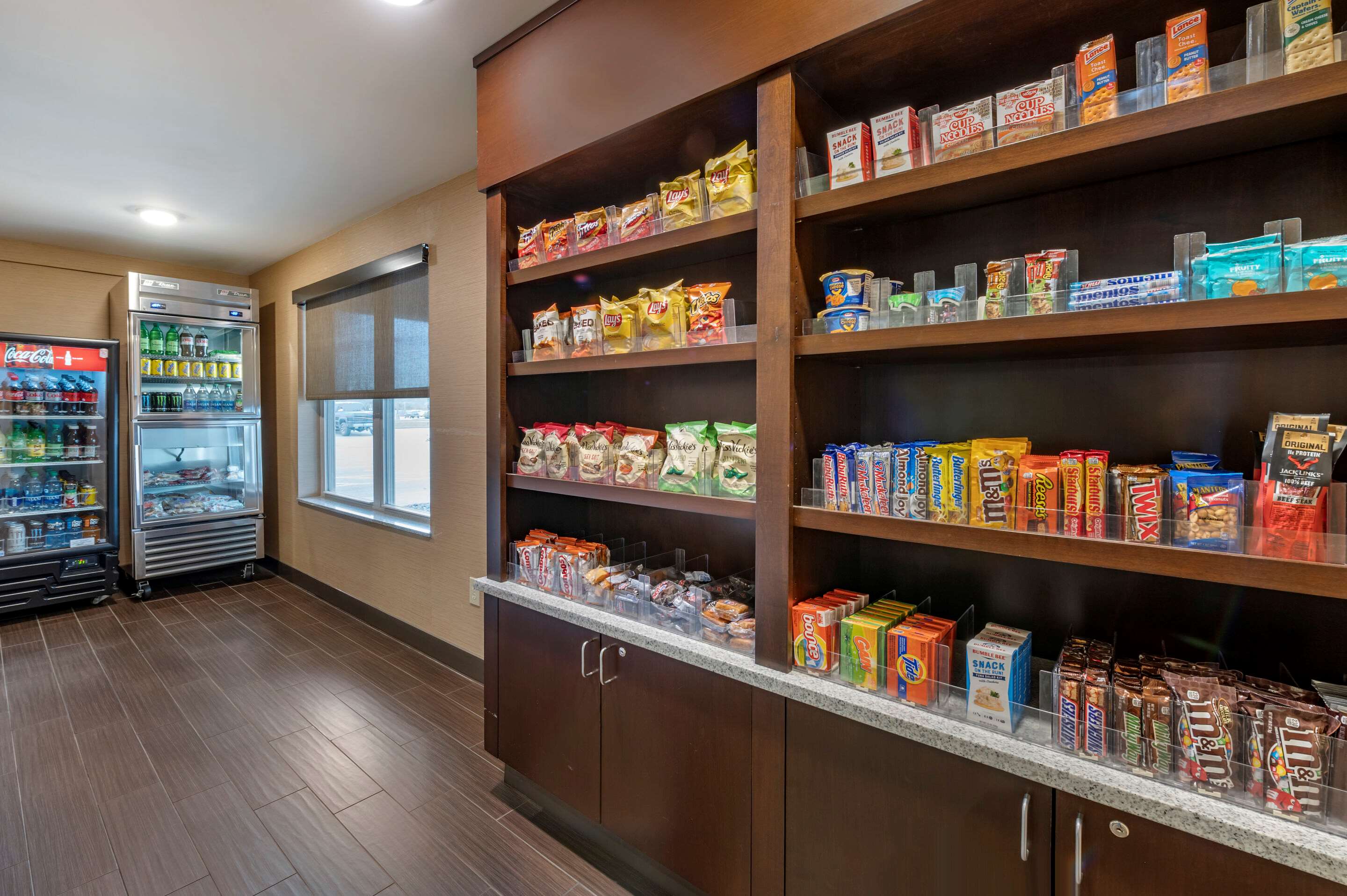 Hotel marketplace | Comfort Inn & Suites Northern Kentucky