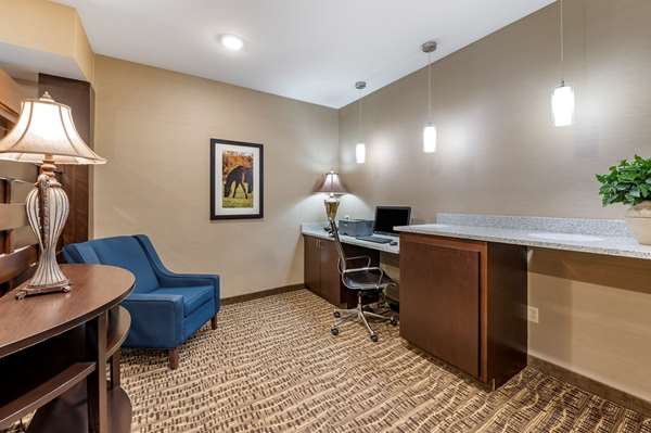 Conference Area - Comfort Inn & Suites Northern Kentucky Wilder - I-275, Exit 77