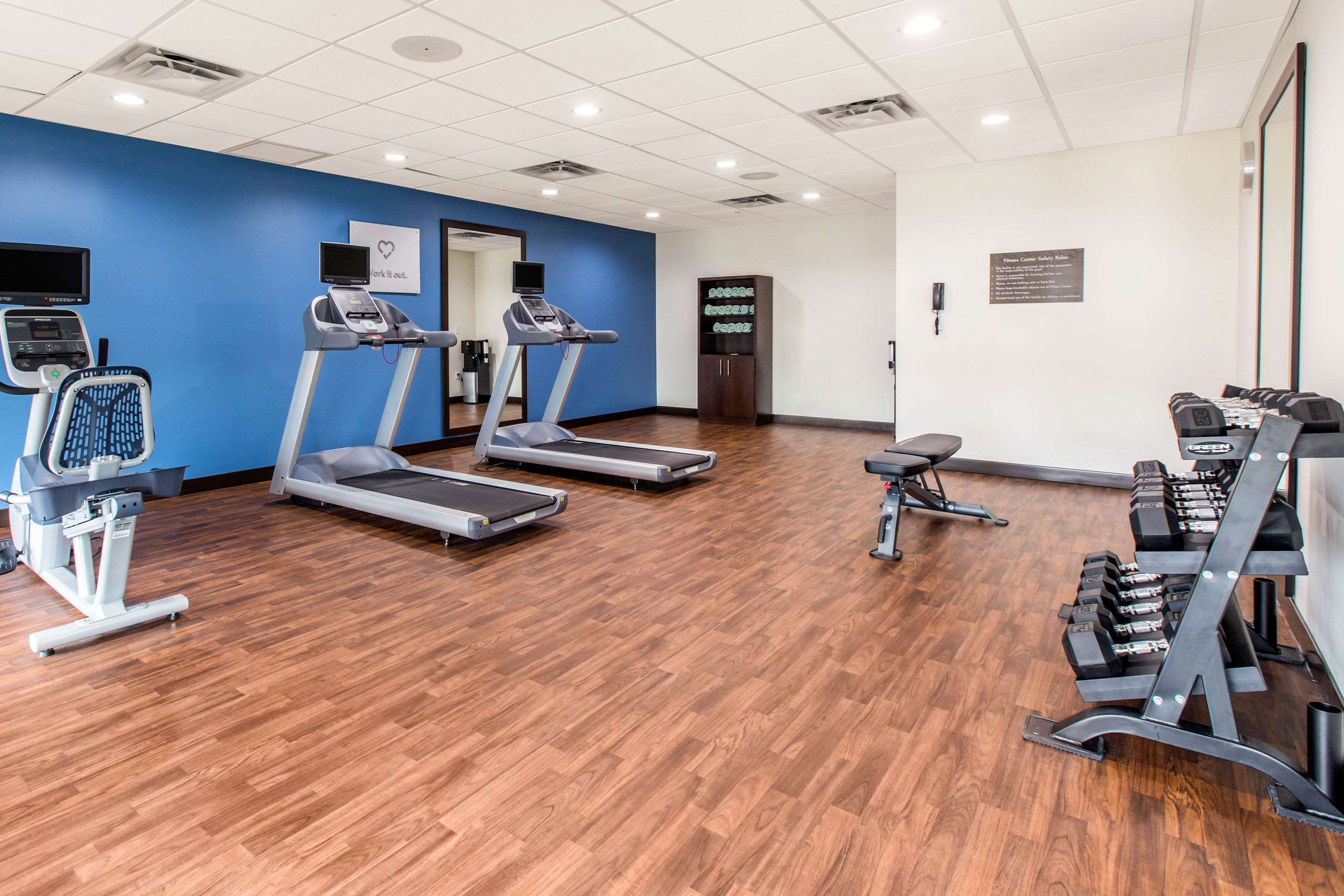 Fitness center | Comfort Suites - South Austin