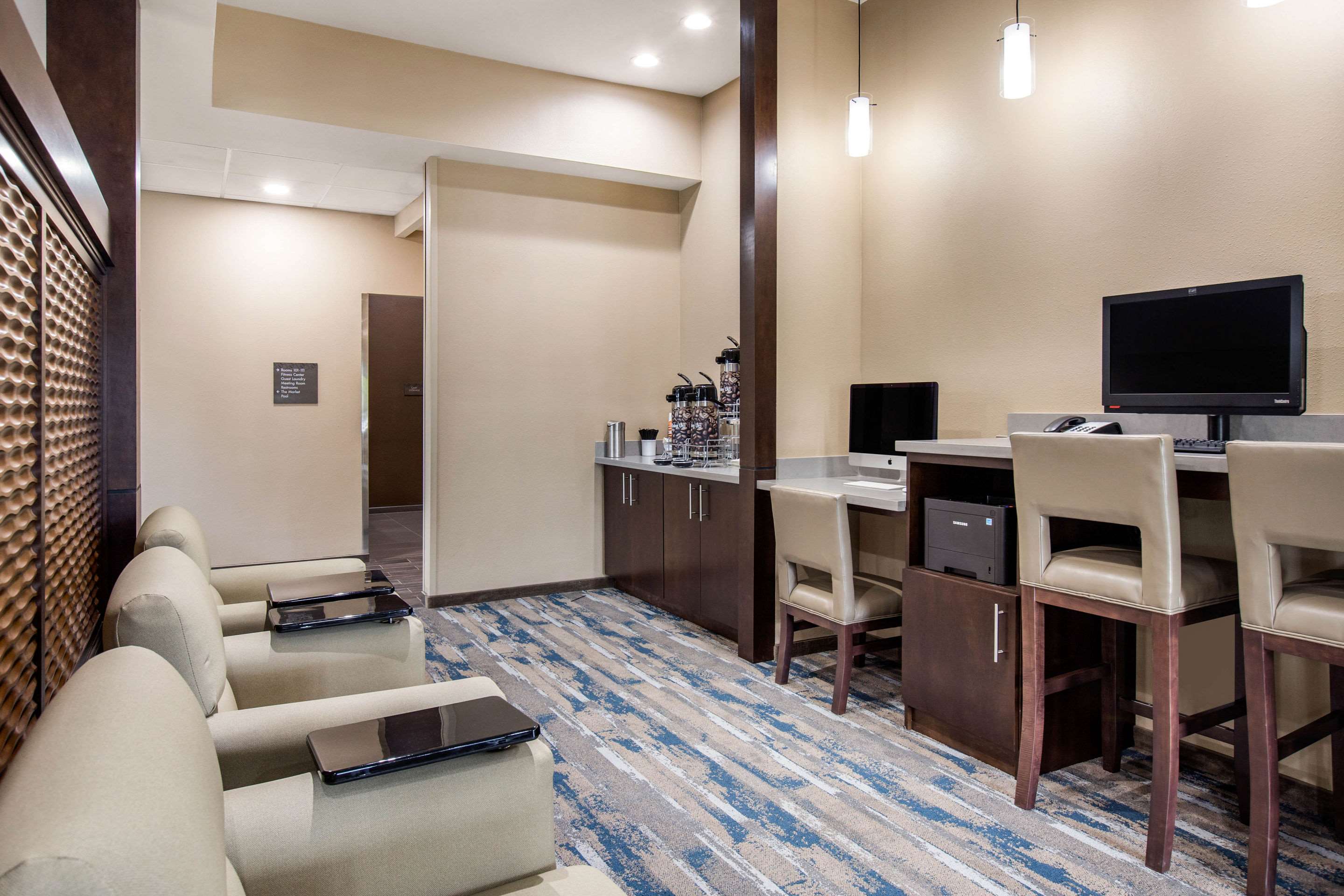 Business center | Comfort Suites - South Austin