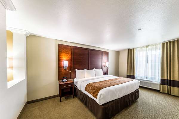  - Comfort Suites Grand Prairie
