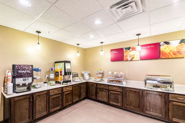 Amenities - Comfort Suites Grand Prairie
