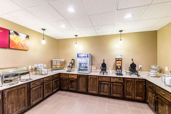 Amenities - Comfort Suites Grand Prairie