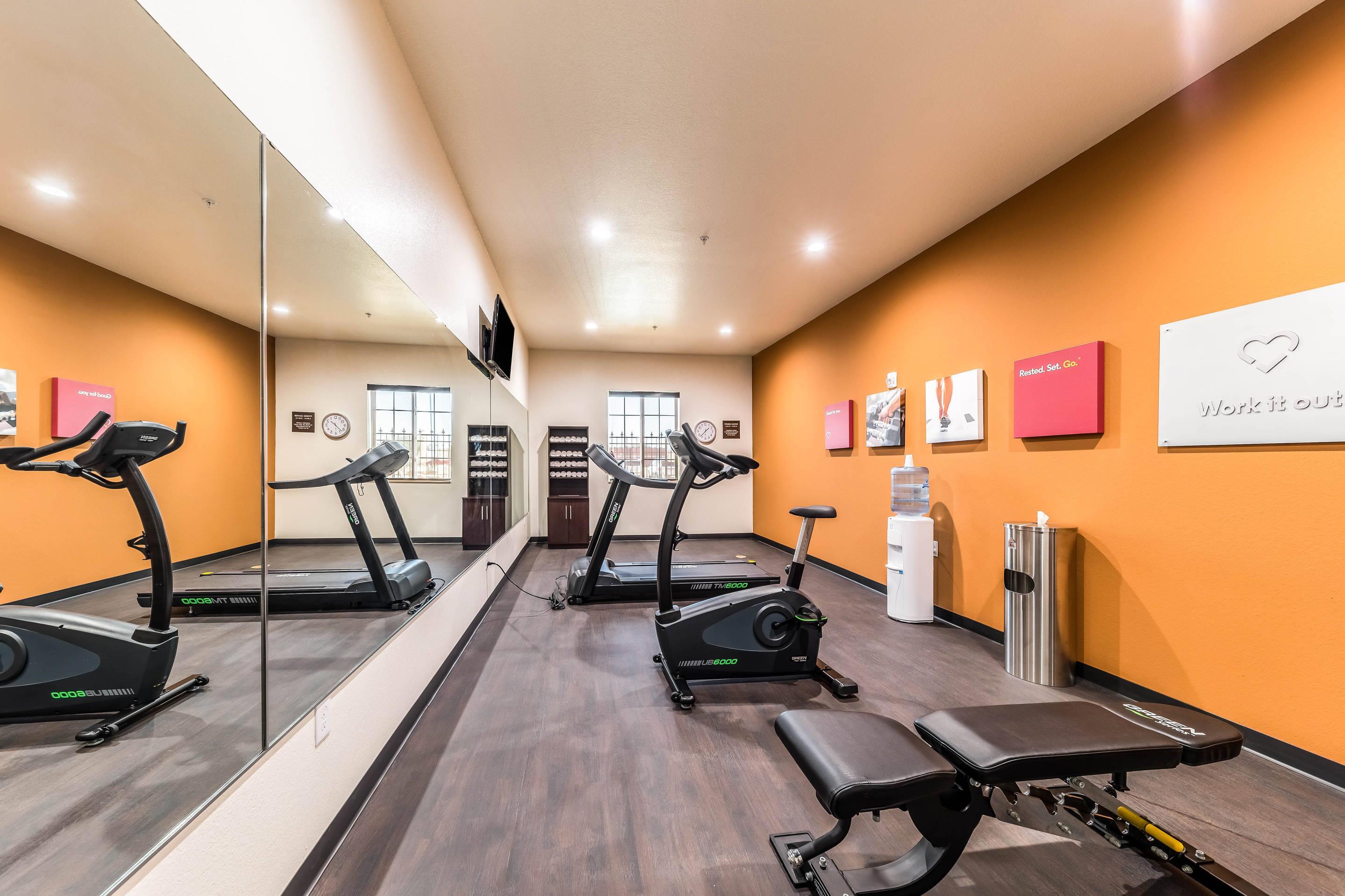 Fitness center | Comfort Suites Grand Prairie - Arlington North