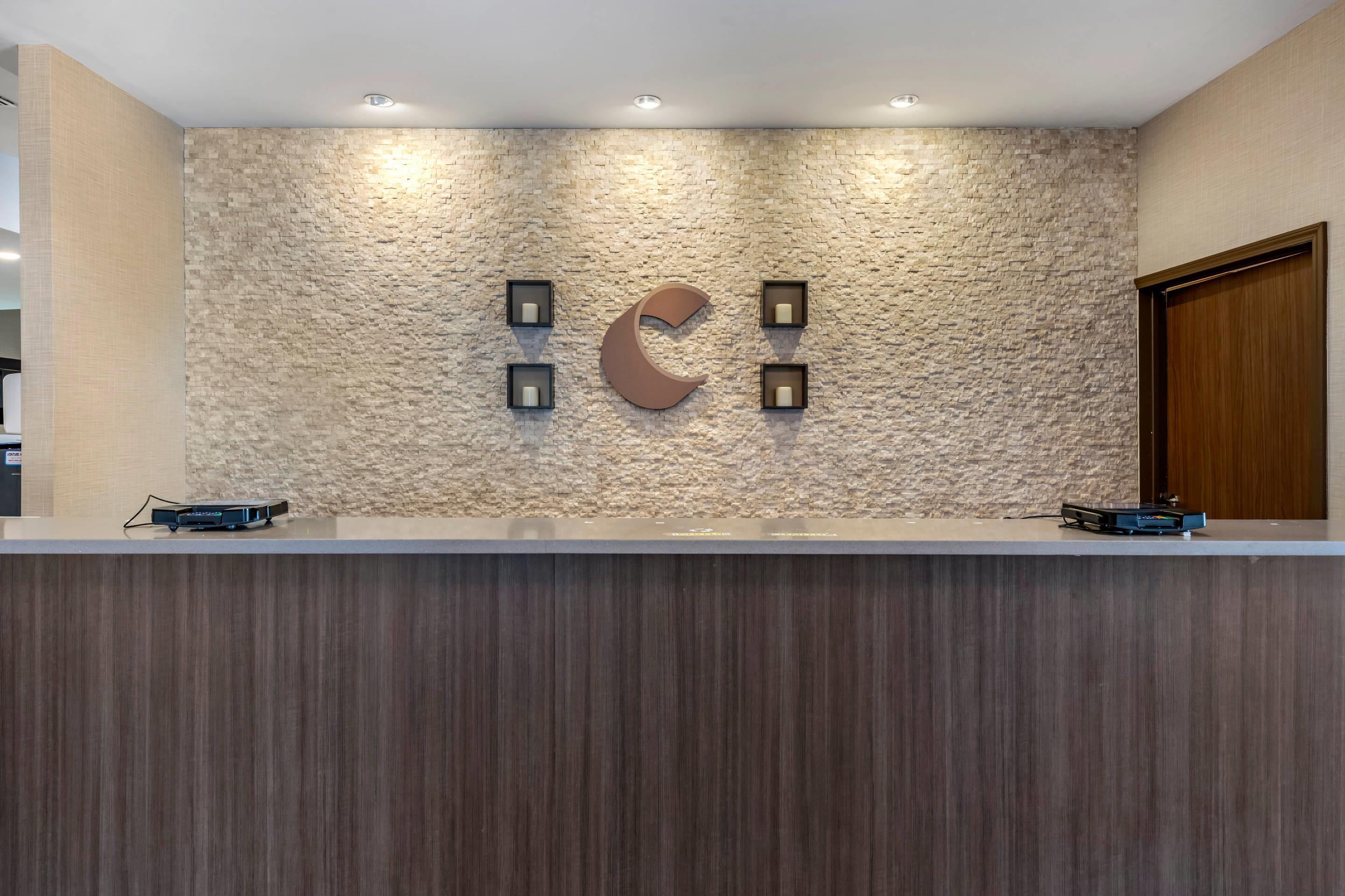 Lobby | Comfort Suites Fort Lauderdale Airport & Cruise Port