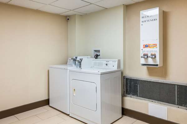 Amenities - Econo Lodge Quakertown