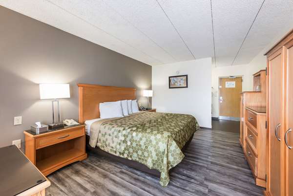  - Econo Lodge Quakertown