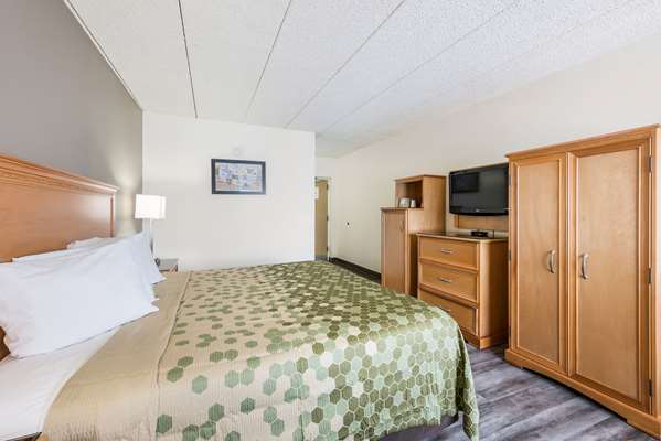  - Econo Lodge Quakertown