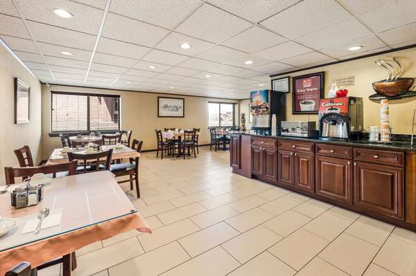 Amenities - Econo Lodge Quakertown
