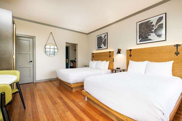  - Inn Marin Novato - US 101, Exit 459