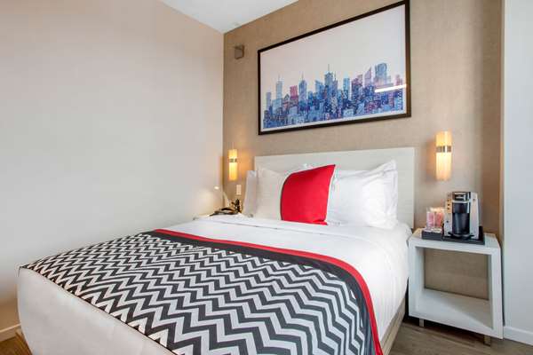  - Insignia Hotel Brooklyn