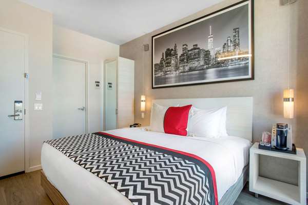  - Insignia Hotel Brooklyn