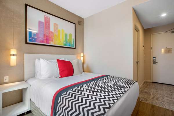  - Insignia Hotel Brooklyn