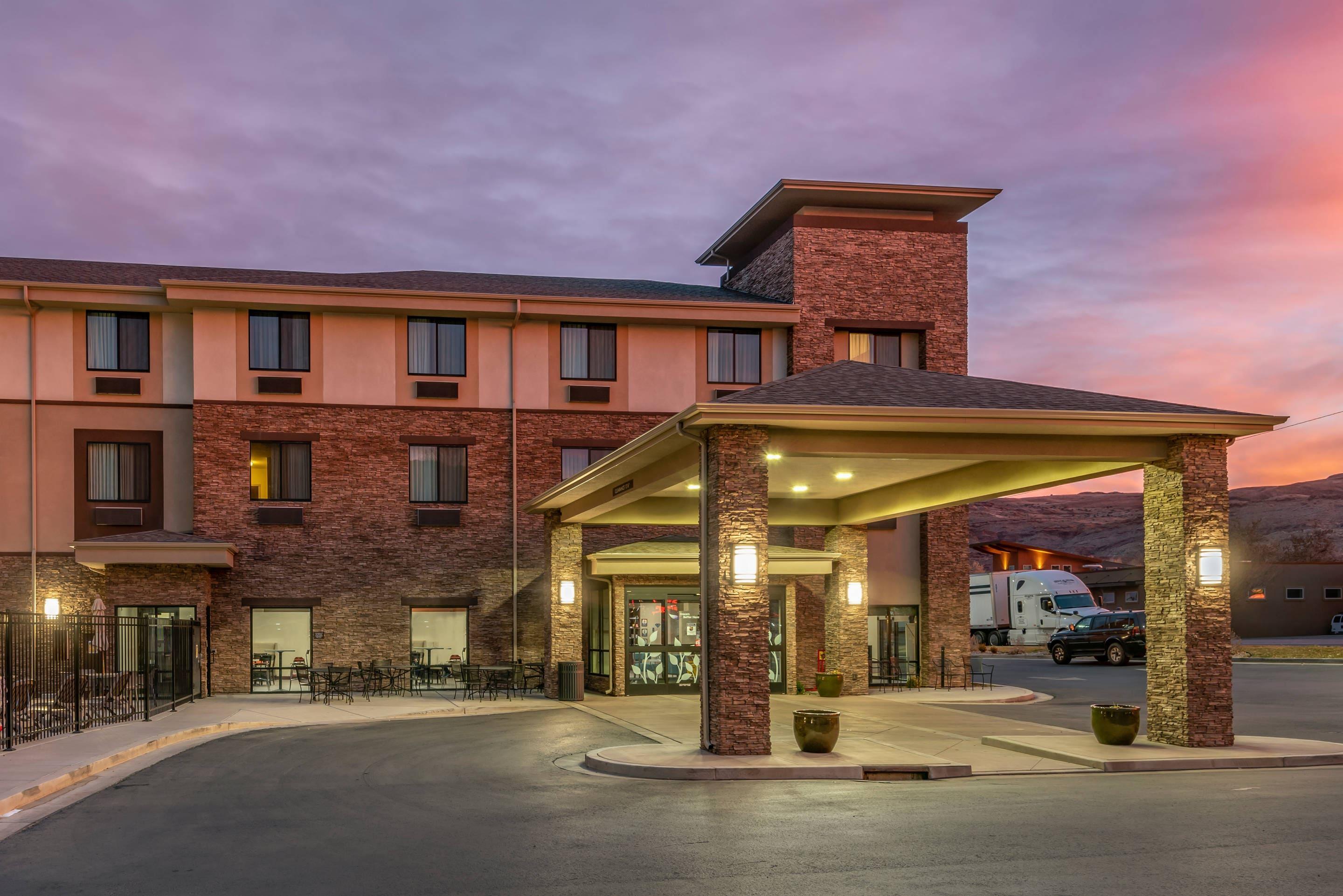 Hotel exterior | MainStay Suites Moab near Arches National Park