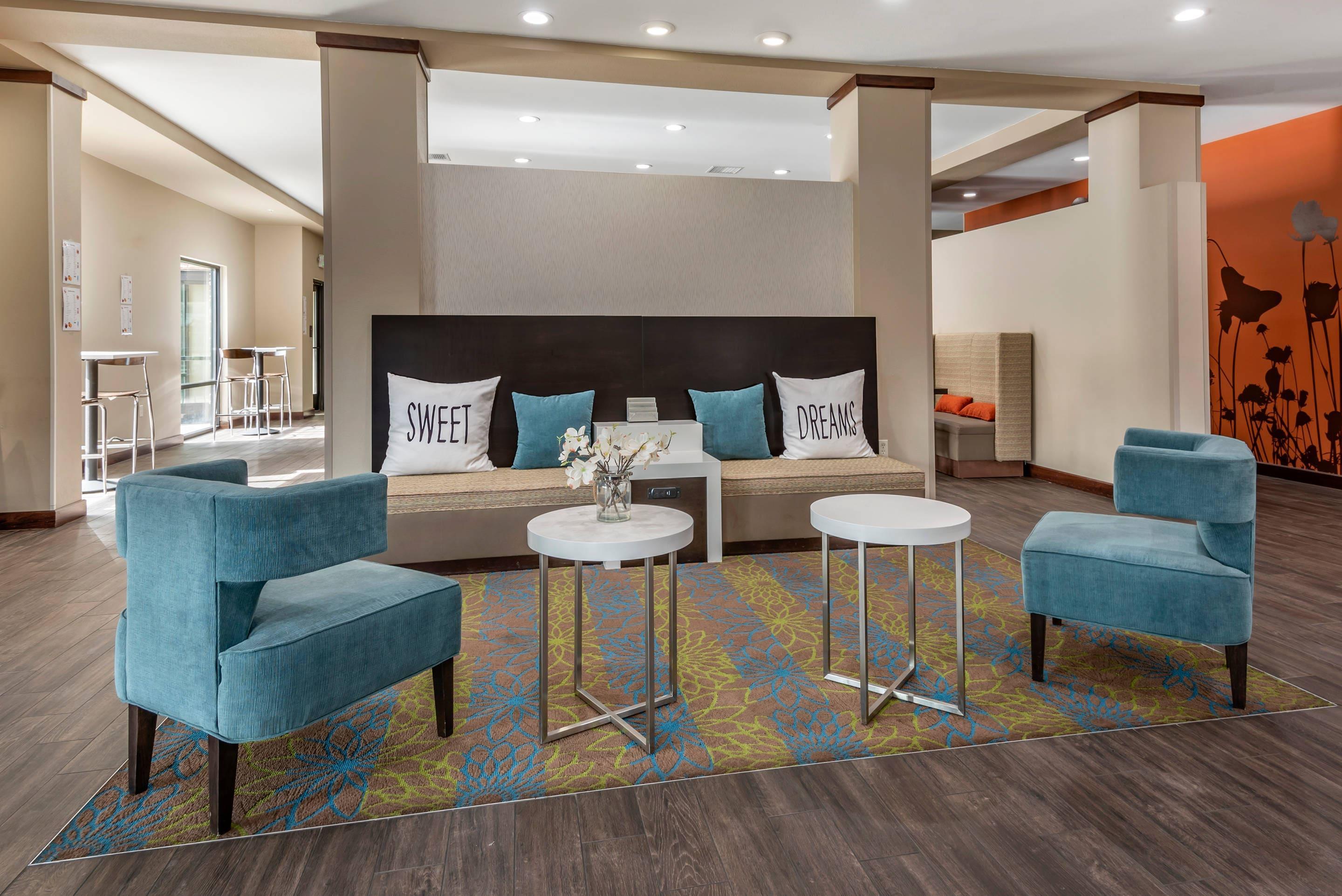 Lobby with sitting area | MainStay Suites Moab near Arches National Park