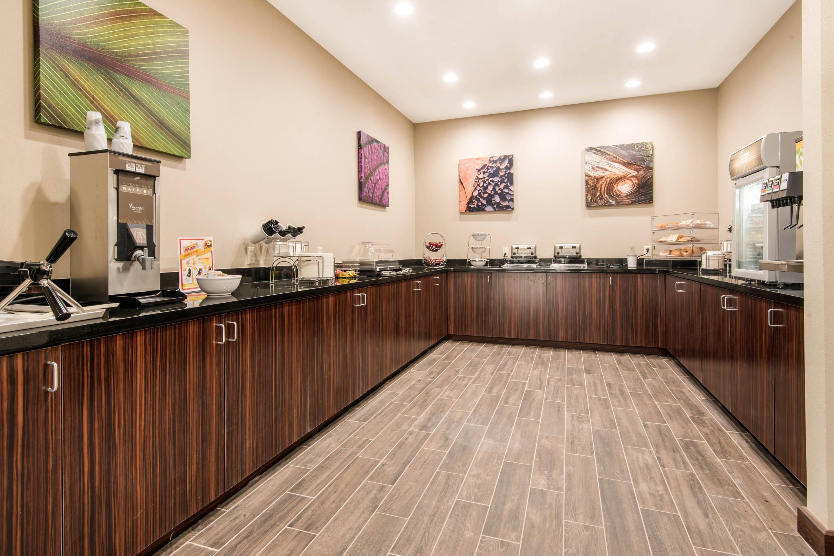 Breakfast counter | MainStay Suites Moab near Arches National Park
