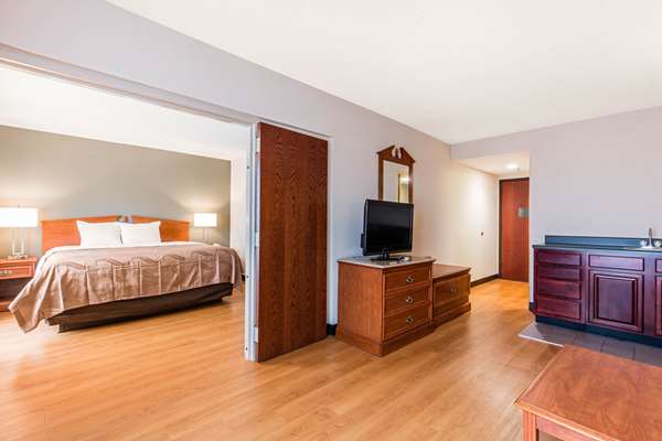 Suite - Quality Inn Valley - I-85, Exit 77