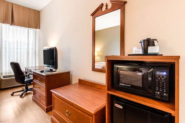  - Quality Inn Valley - I-85, Exit 77