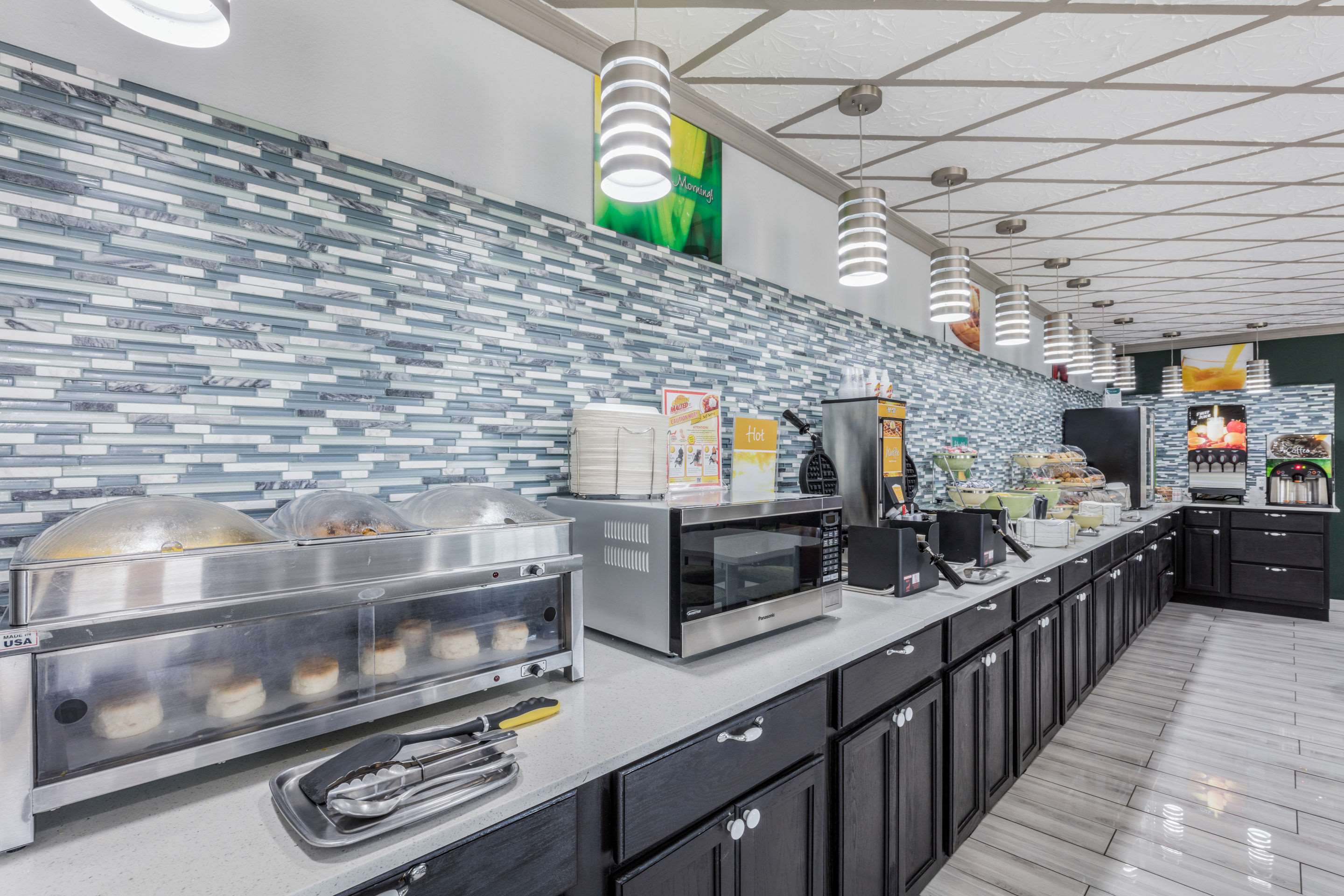 Breakfast counter